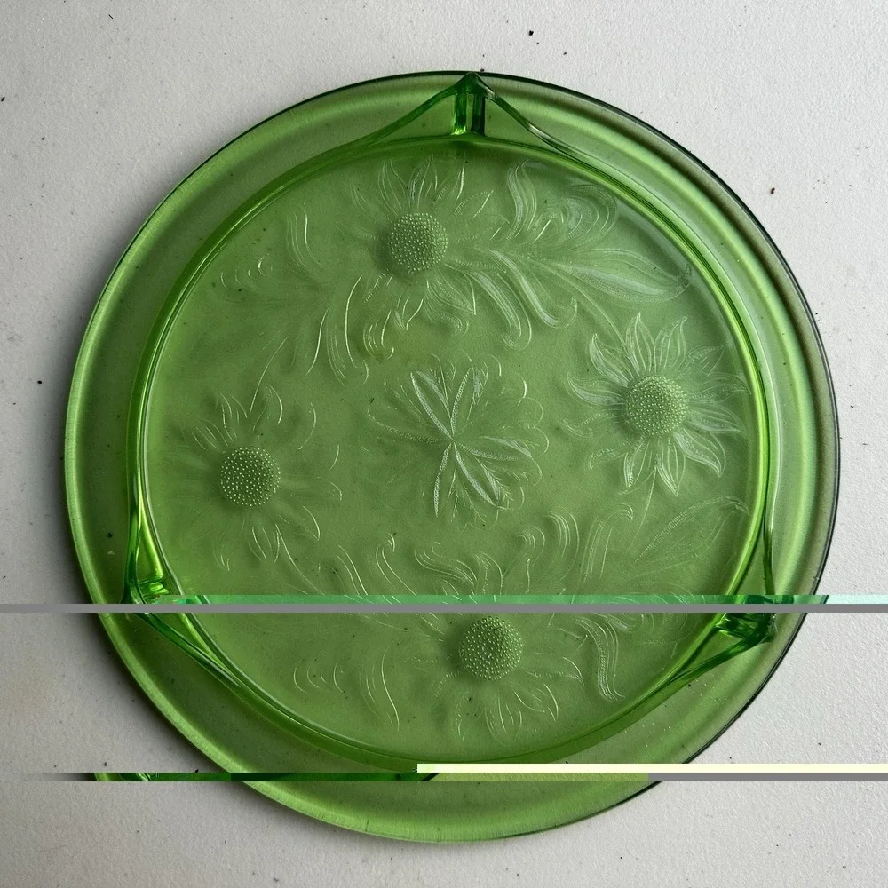 Vintage 1930s Jeannette Glass Green Deprssion Cake Plate Plant Stand Sunflowers
